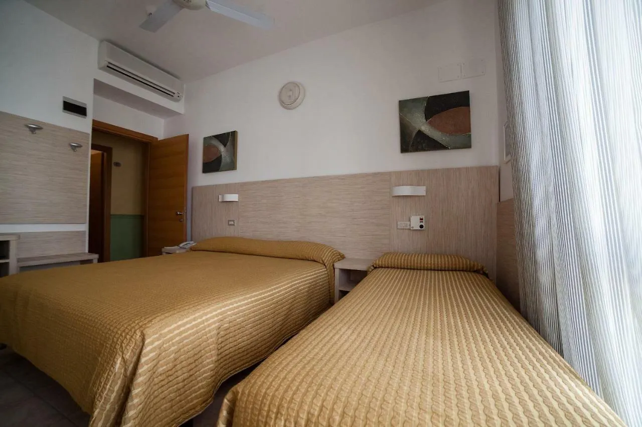 Hotel Plaza Rimini 3*,  Italia